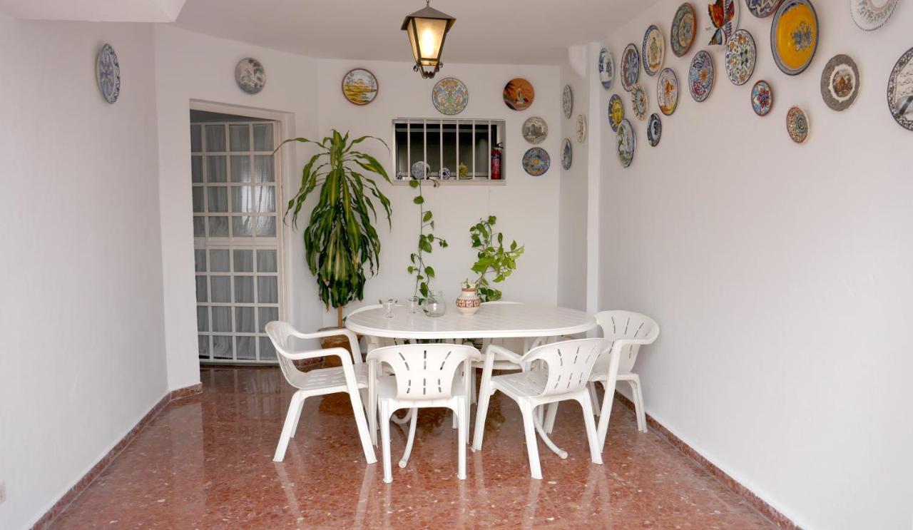 Casa Soleada en Calle Tranquila Sevilla Exterior foto