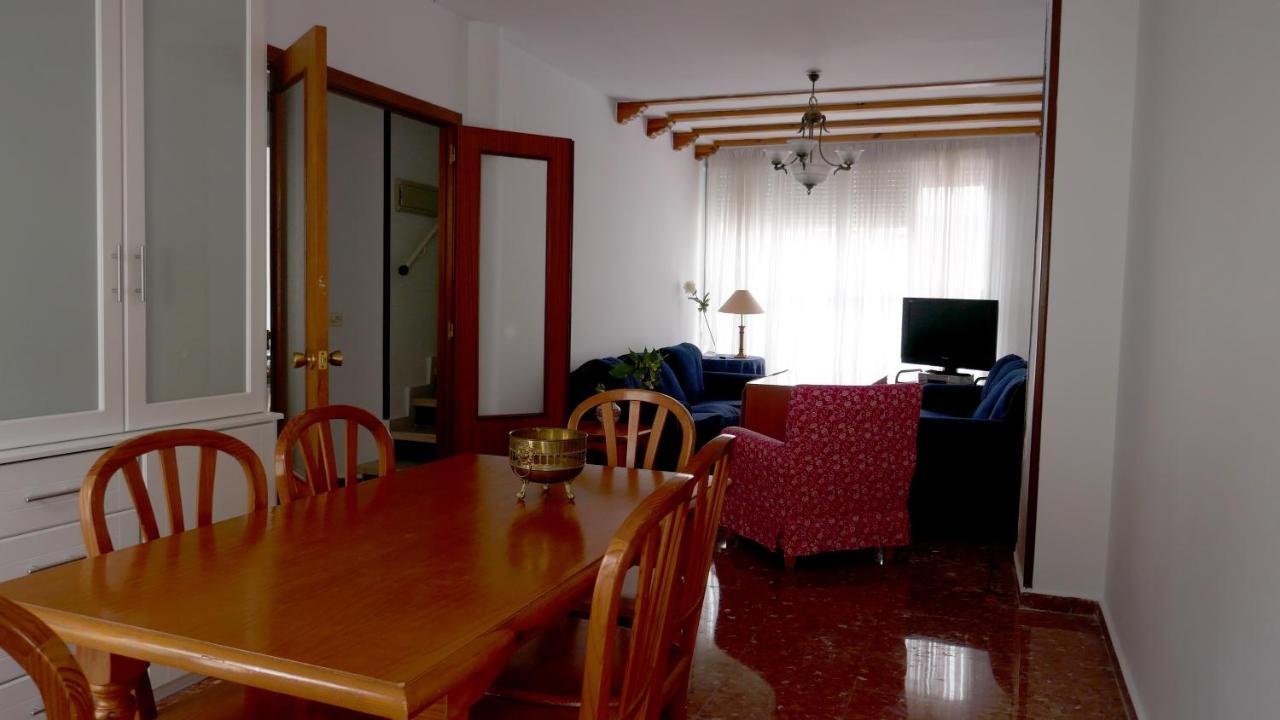 Casa Soleada en Calle Tranquila Sevilla Exterior foto